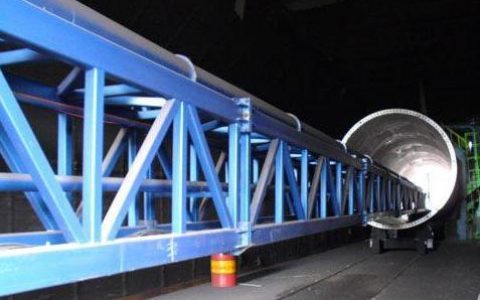 風(fēng)電塔筒拋丸清理強(qiáng)化機(jī)